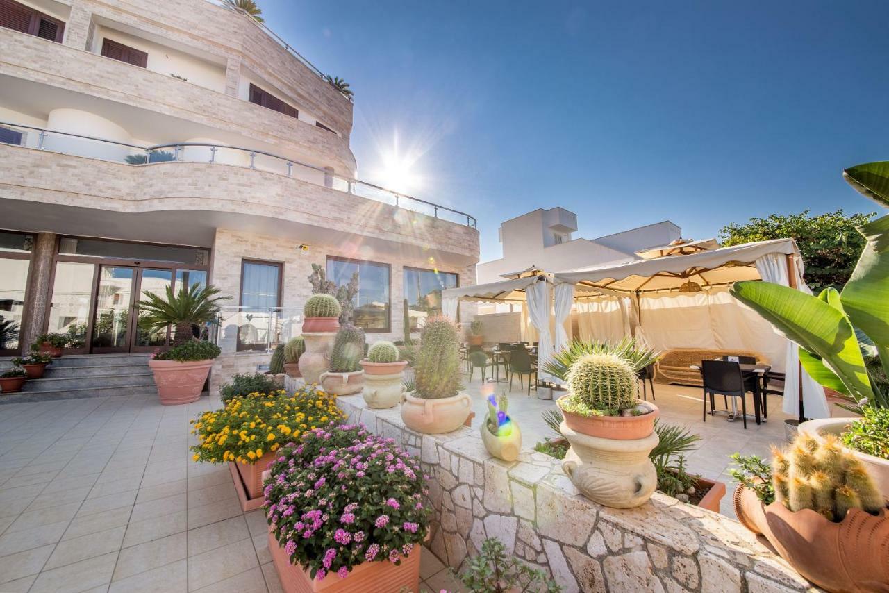 Hotel Salento Mirfran Torre San Giovanni Ugento Exterior photo