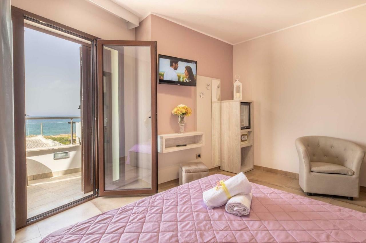 Hotel Salento Mirfran Torre San Giovanni Ugento Exterior photo